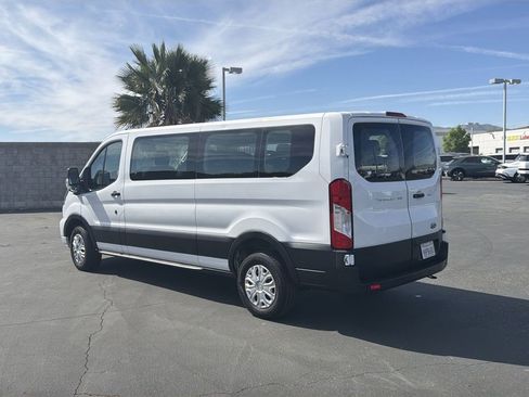 Used 2023 Ford Transit 350 XLT image 30