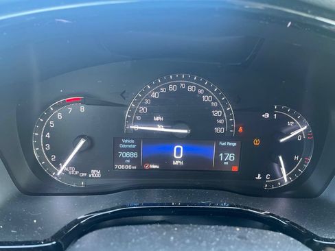 Used 2019 Cadillac XT5 Luxury AWD/4WD image 7