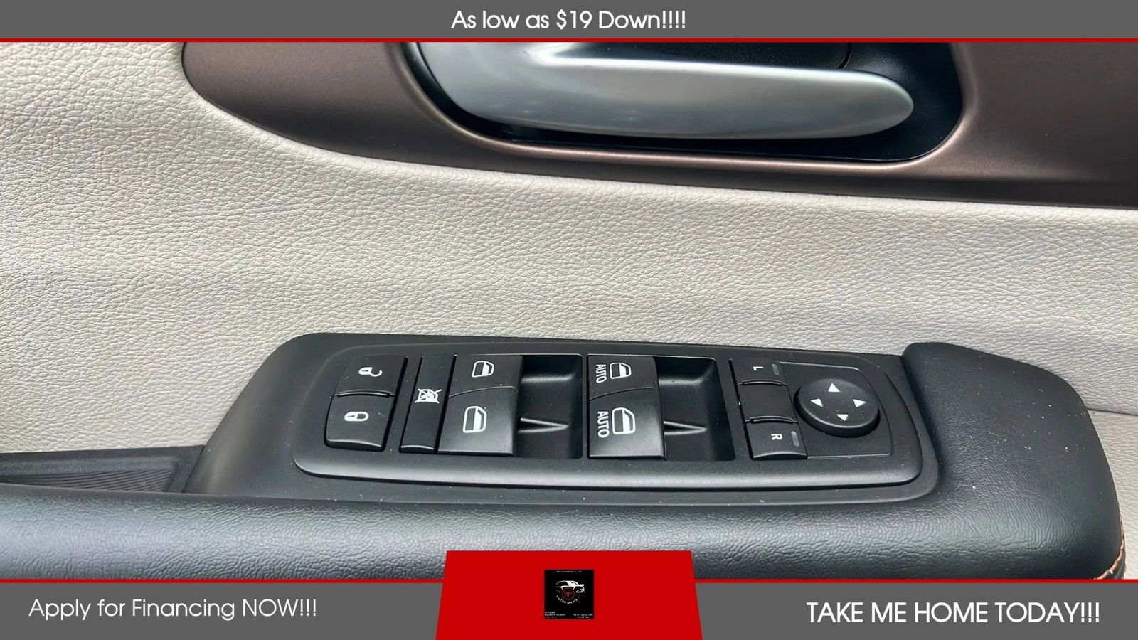 Used 2017 Chrysler Pacifica Touring-L FWD image 19