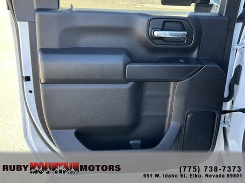 Used 2022 Chevrolet Silverado 2500 LT w/ Fleet Comfort Package image 17