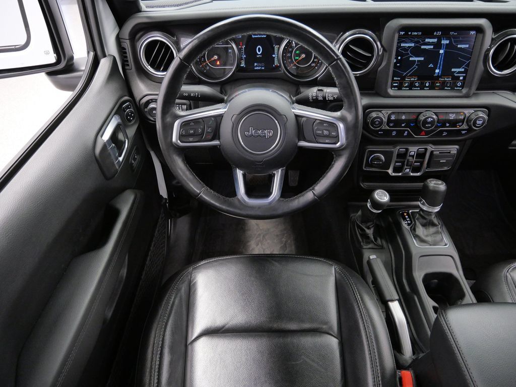 Certified 2021 Jeep Wrangler Unlimited Sahara AWD/4WD image 17