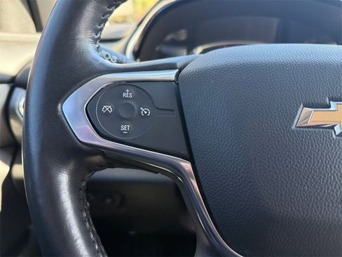 Used 2021 Chevrolet Traverse LT image 20