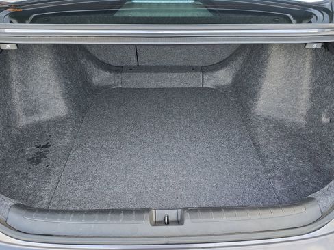 Used 2021 Honda Accord Touring image 16