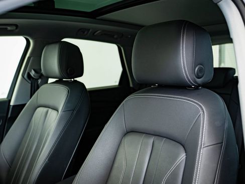 Used 2023 Audi Q5 2.0T Premium Plus w/ Premium Plus Package image 22