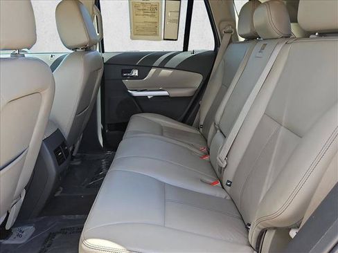 Used 2013 Ford Edge Limited AWD/4WD image 18