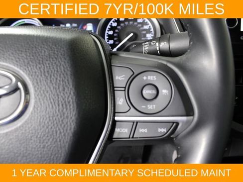 Used 2022 Toyota Camry XLE FWD image 22
