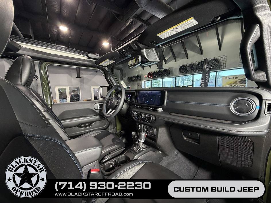 Used 2024 Jeep Wrangler High Altitude AWD/4WD image 28