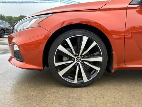 Used 2021 Nissan Altima 2.5 SR w/ SR Premium Package FWD image 7