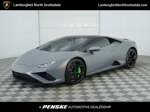 Used 2023 Lamborghini Huracan EVO image 1