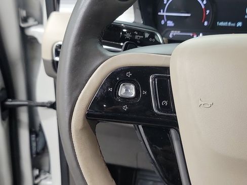 Used 2021 Lincoln Corsair Standard image 25