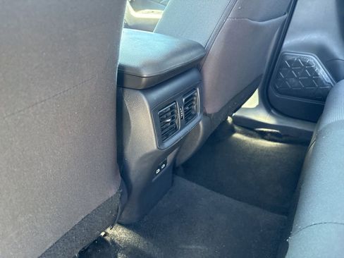 Used 2025 Toyota RAV4 XLE image 52