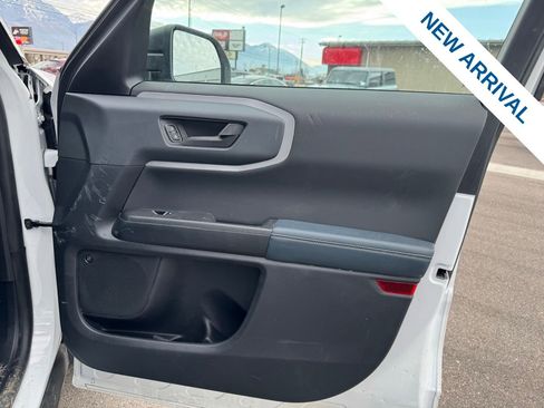 Used 2024 Ford Bronco Sport Outer Banks w/ Tech Package AWD/4WD image 10