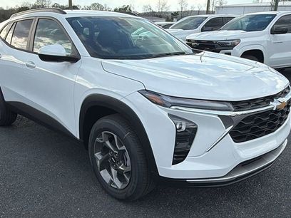 New 2026 Chevrolet Trax LT w/ Driver Confidence Package