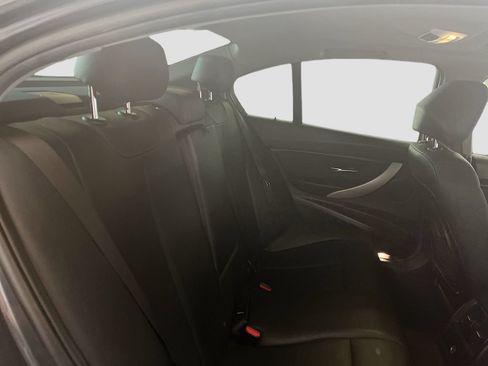 Used 2018 BMW 320i Sedan w/ Convenience Package RWD image 25
