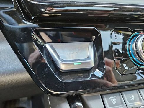 New 2026 GMC Sierra 2500 AT4X AWD/4WD image 35