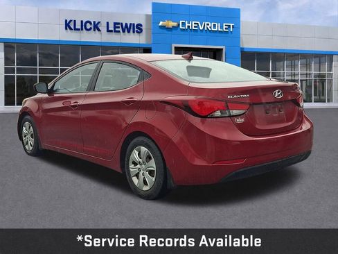Used 2016 Hyundai Elantra SE FWD image 5