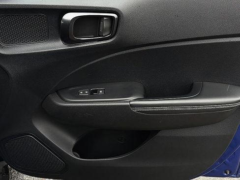 Certified 2023 Hyundai Venue Limited image 22