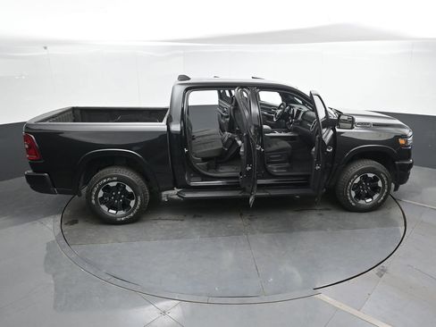 Used 2025 RAM 1500 Big Horn AWD/4WD image 45