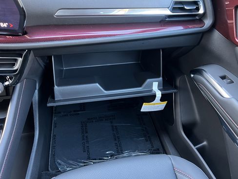 New 2026 Chevrolet Traverse Z71 w/ Enhanced Driving Package image 37