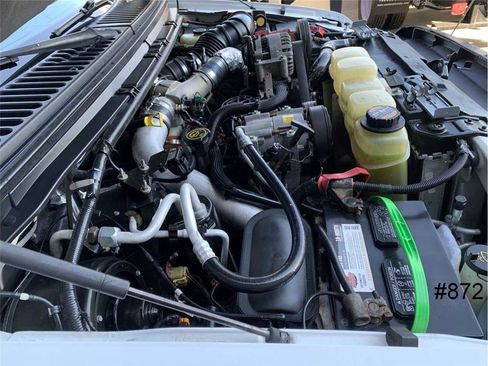 Used 2001 Ford F450 4x4 Crew Cab Super Duty image 15