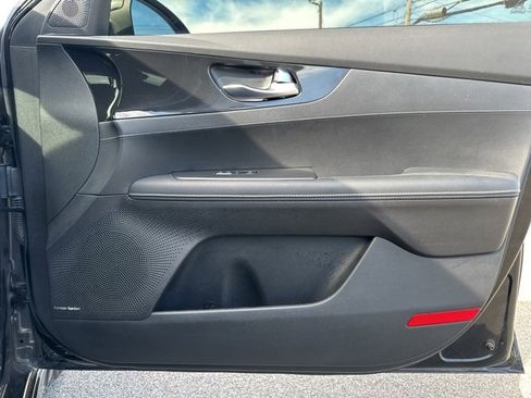 Used 2023 Kia Forte GT-Line w/ GT-Line Premium Package image 20