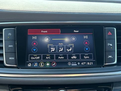 Used 2023 Buick Enclave Essence w/ Experience Buick Package AWD/4WD image 33