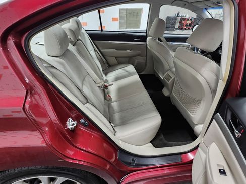 Used 2014 Subaru Legacy 2.5i Premium image 18