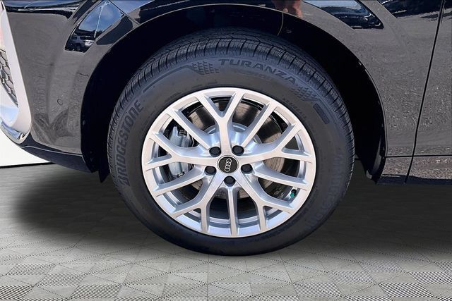 New 2026 Audi Q5 Premium Plus AWD/4WD image 8