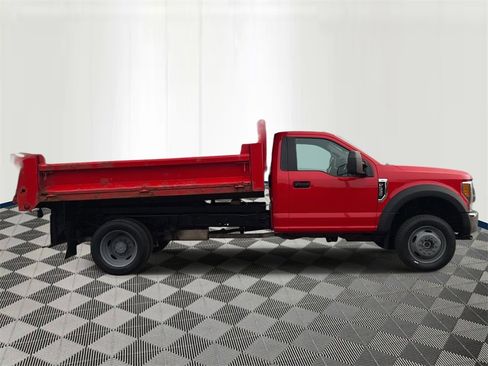 Used 2017 Ford F550 4x4 Regular Cab Super Duty image 6