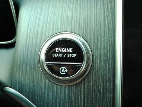 Used 2024 Mercedes-Benz GLC 300 SUV w/ Driver Assistance Package image 42