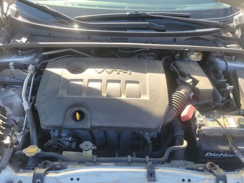 Used 2016 Toyota Corolla LE FWD image 14