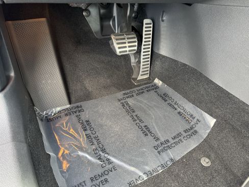 Used 2020 Volkswagen Passat 2.0T R-Line image 18