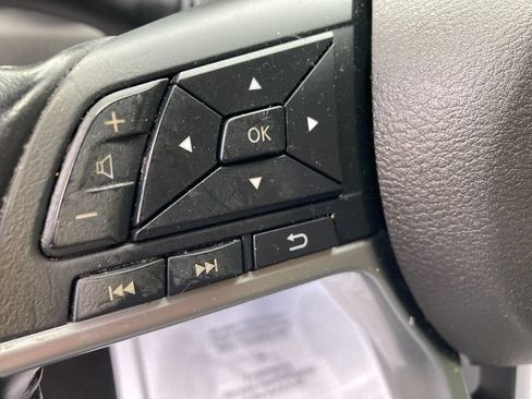 Used 2020 Nissan Sentra SV FWD image 36