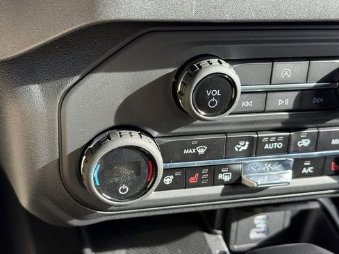 New 2025 Ford Bronco Outer Banks image 16