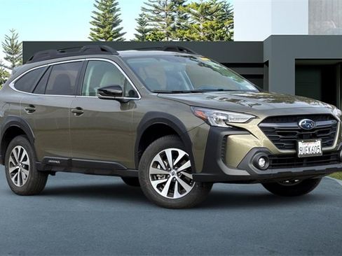 Used 2025 Subaru Outback Premium w/ Popular Package #1 image 2