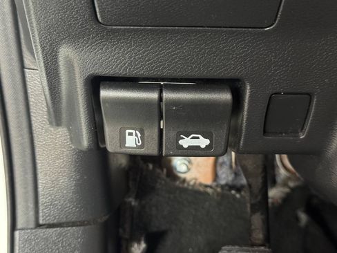 Used 2019 Nissan Murano SV w/ Cargo Package AWD/4WD image 19