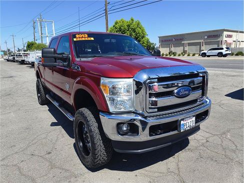 Used 2013 Ford F250 Lariat w/ Lariat Ultimate Pkg AWD/4WD image 3