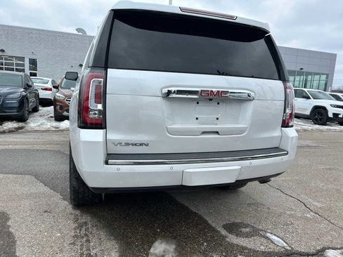 Used 2017 GMC Yukon Denali w/ Open Road Package image 24