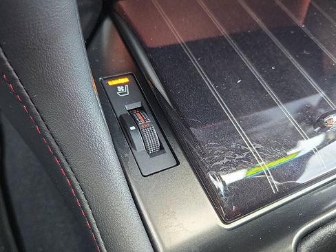 Used 2023 Lexus GX 460 Premium w/ Premium Plus Package image 25