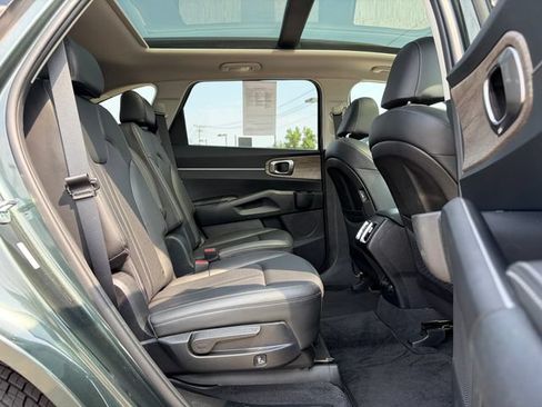 Certified 2023 Kia Sorento X-Line EX AWD/4WD image 30