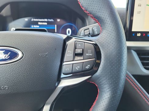 Used 2025 Ford Explorer ST image 20