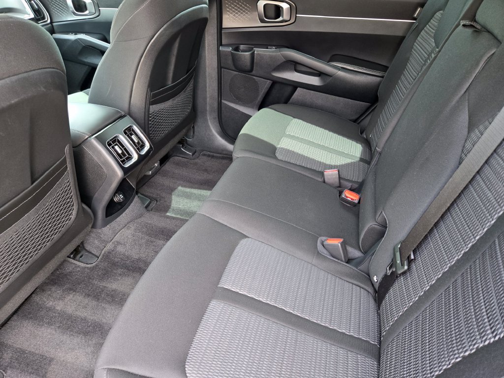 New 2026 Kia Sorento LX FWD image 19