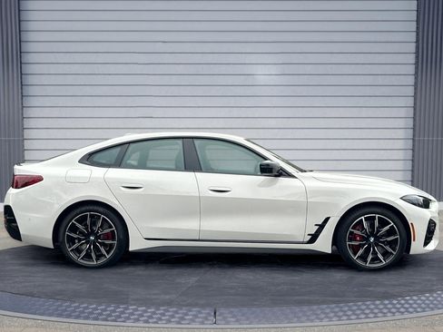 New 2026 BMW 430i w/ M Sport Package image 3