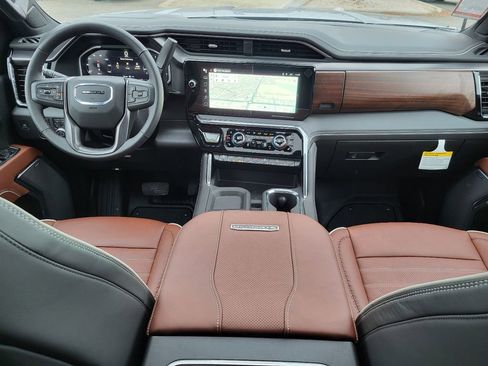 New 2026 GMC Sierra 2500 Denali Ultimate w/ Max Trailering Package image 2