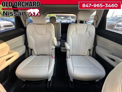Used 2025 Kia Sorento EX w/ EX Panoramic Sunroof Package AWD/4WD image 11