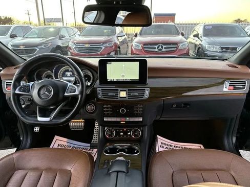 Used 2015 Mercedes-Benz CLS 400 w/ Premium 2 Package image 40