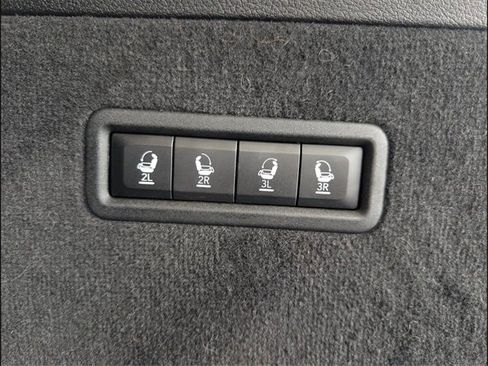 Used 2023 Jeep Grand Wagoneer Series II image 20