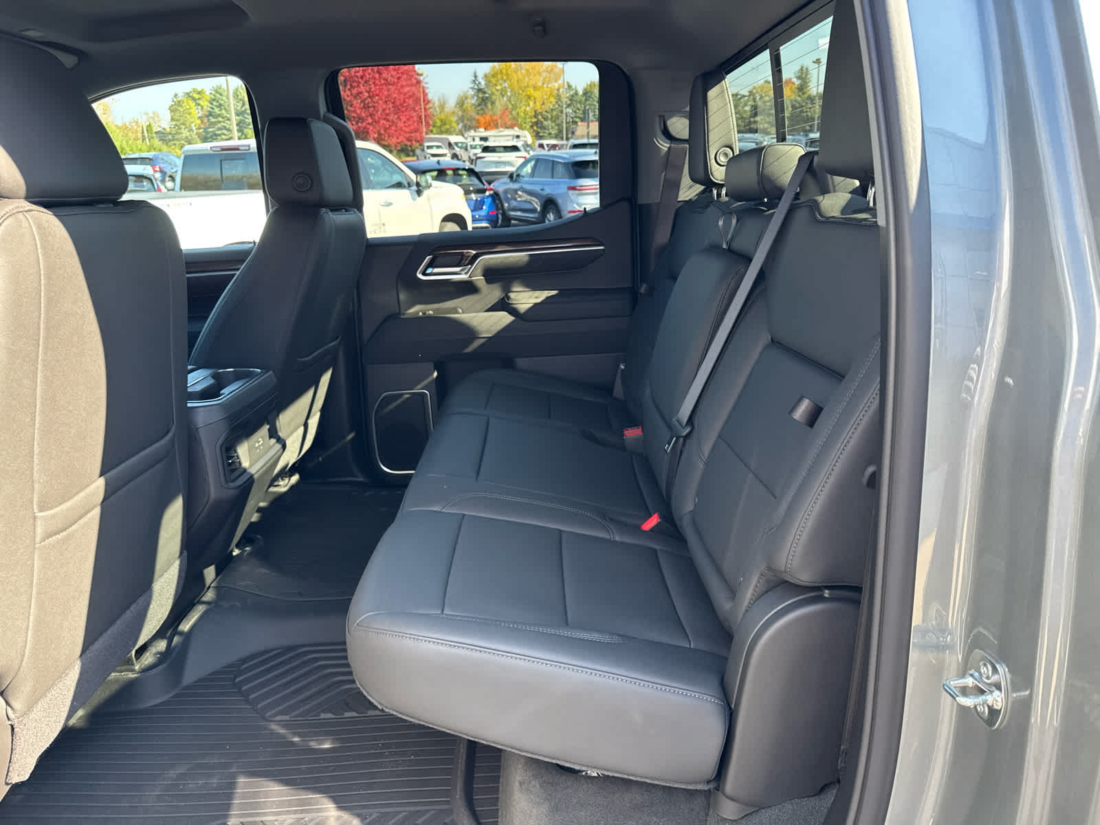 New 2026 Chevrolet Silverado 1500 RST AWD/4WD image 15