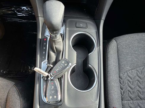 Certified 2024 Chevrolet Equinox LT image 21