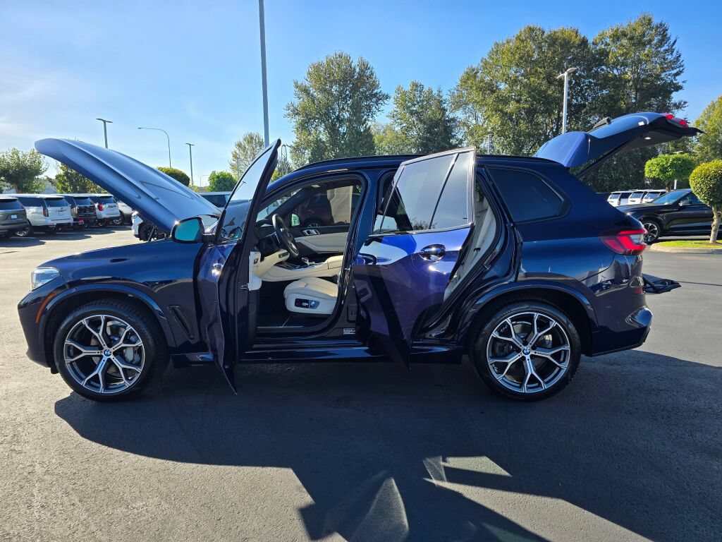 Used 2020 BMW X5 xDrive40i w/ M Sport Package AWD/4WD image 13